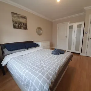 Guest house London Ilford, Goodmayes