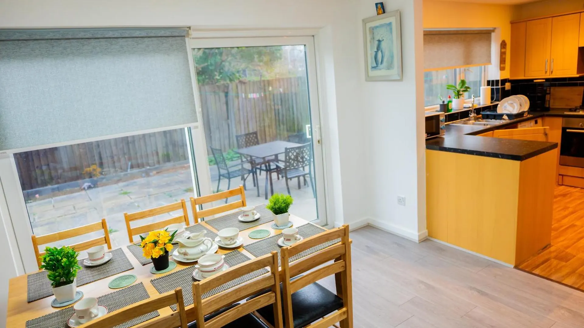 Holiday home Beautiful Modern Home In London, Free Parking, Family Home, Sleeps 9, Close To Railway Station Goodmayes United Kingdom