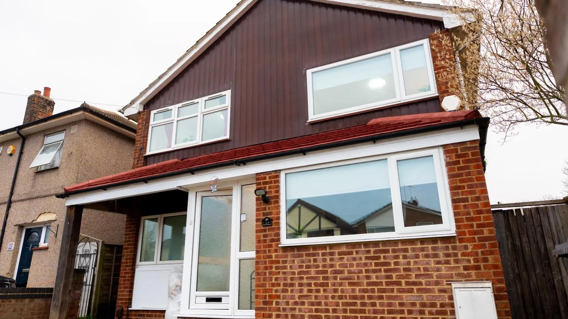 Holiday home Beautiful Modern Home In London, Free Parking, Family Home, Sleeps 9, Close To Railway Station Goodmayes